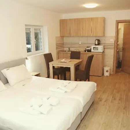 Lux Nedeljkovic Gornja Trepca Čačak