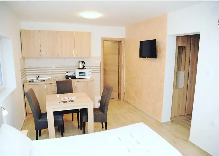 Lux Nedeljkovic Gornja Trepca * Čačak