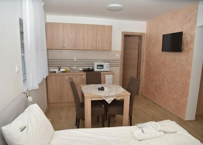 Lux Nedeljkovic Gornja Trepca